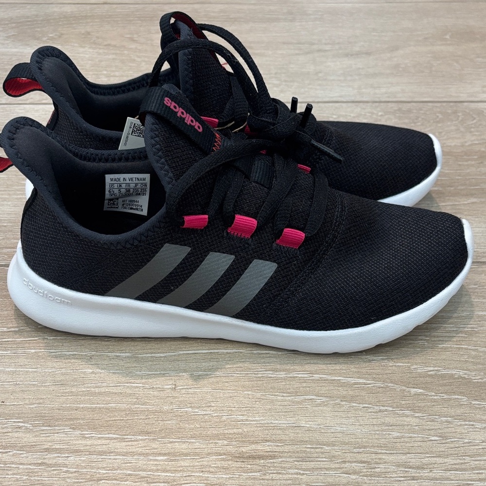 Adidas Black and Pink Cloudfoam Pure Shoes women’s size 6.5 Brand New with tags - Picture 5 of 6